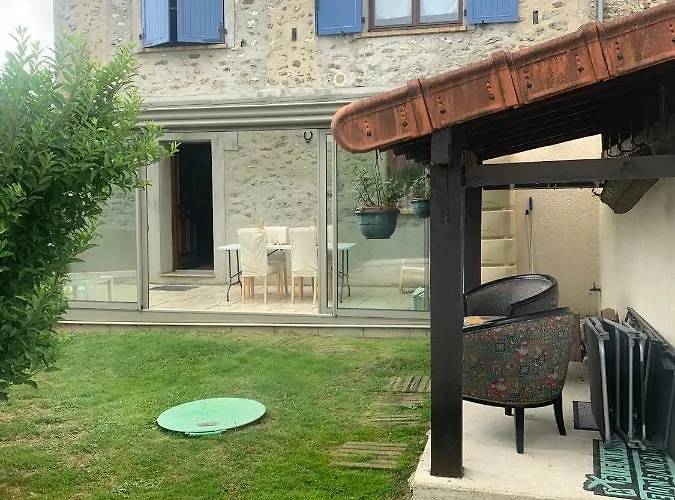 foto di Maison De Campagne Aux Portes De La Champagne Saint-Remy-la-Vanne