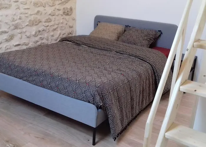 foto di Gîte de charme à proximité de Fontainebleau et Moret sur Loing Valence-en-Brie