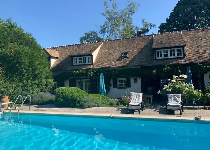 Enoland La Maison Du Bonheur Bourdonne photo