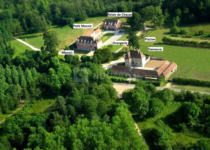 Le Manoir De Villefermoy Les Ecrennes photo