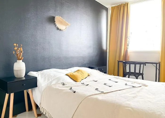Appartement Elegant-Patte D'Oie Montigny-lès-Cormeilles fotoğrafı