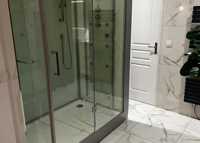Apartmán P23 Hammam Paris Disney Airport Pavillons-sous-Bois fotorgafie