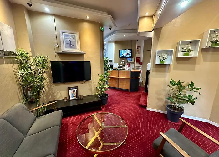 ホテル ヴィクトル ユーゴー クラマールの写真