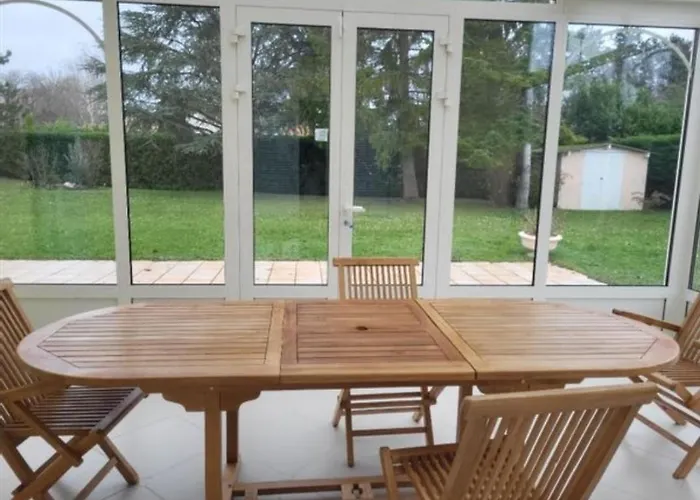 Golf House In Paris Βίλα Noisy-le-Roi φωτογραφία