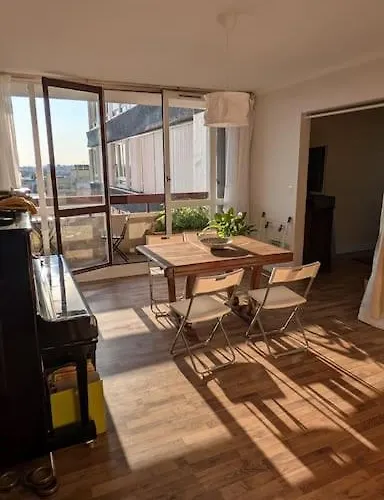 foto di Apartment Near Paris And Olympic Sites Aubervilliers