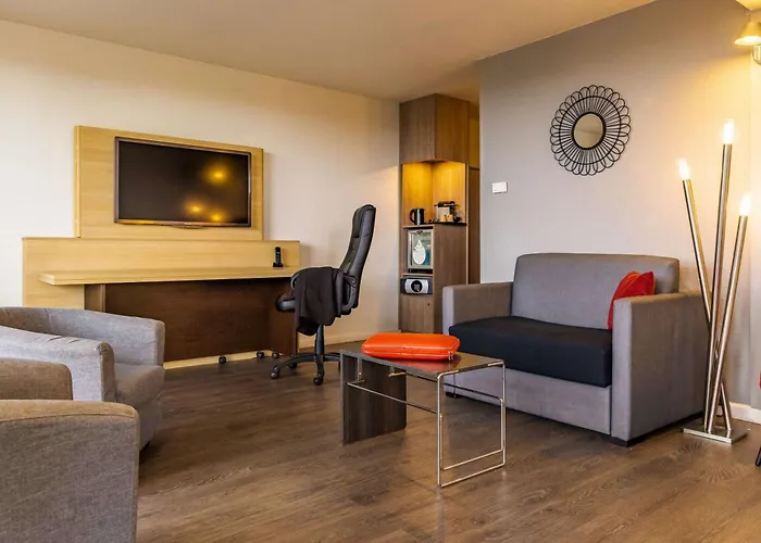 Novotel Senart Golf De Greenparc Saint-Pierre-du-Perray photo