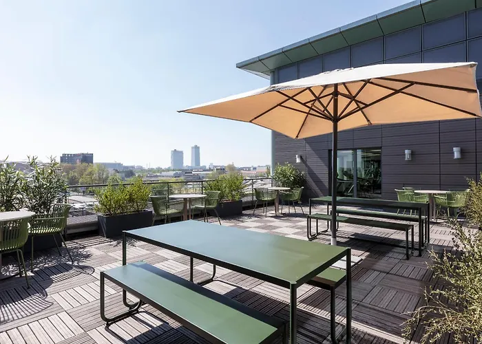 Novotel Paris Saint Denis Stade Basilique photo