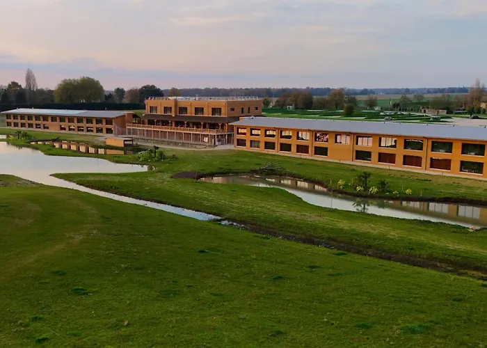 Le Royaume Des Lions Hotel Lumigny-Nesles-Ormeaux photo