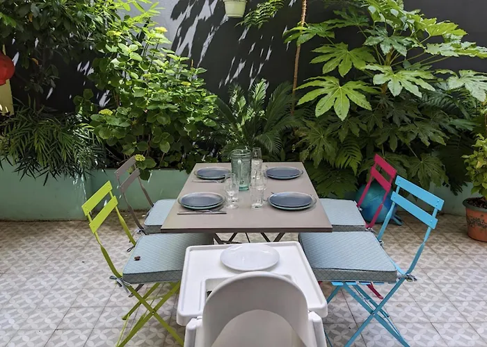 Apartment With Terrace Close To Transport Pantin foto