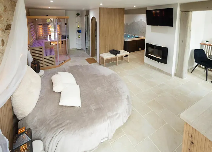 Suite Spa Privatif Pres De Provins Jacuzzi Sauna fotorgafie