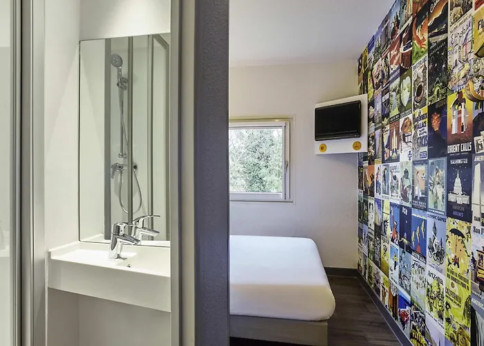 Hotelf1 Crosne Creteil foto