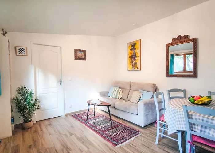 Adorable Maison T2 Au Calme - Proche Rer & Commodites - Champigny-Sur-Marne fotoğrafı