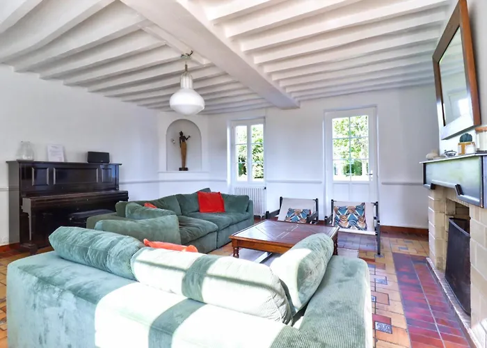 Grangebelle Maison 7 Chambres ロモワの写真