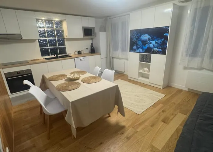 Au Village A 15Min Du Parc Des Expositions De Villepinte Et Du Bourget Du Parc Asterix Et A 10 Minutes De L Aeroport Cdg Fontenay-en-Parisis foto