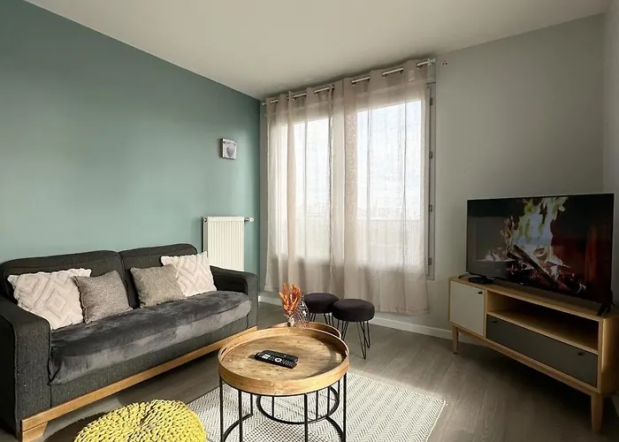 fotos do Cozy T2 Au Pied De La Gare Apartamento Courcouronnes