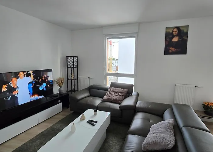 foto di Appartamento Cocon chic près de Paris Parking privé Clichy-sous-Bois