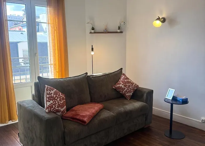 Charmant Studio Parisien Clichy zdjęcie