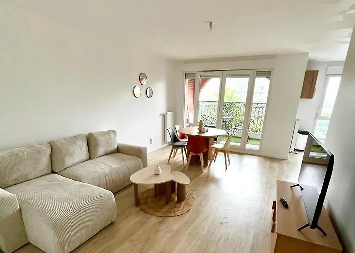 foto di Location Appartement 3 Chambres Pontoise - Spacieux - 2Sdb