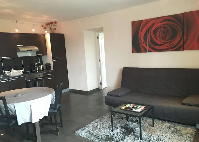 Domaine Du Moulin De Champie - Versailles - Gites & Suites Feucherolles photo