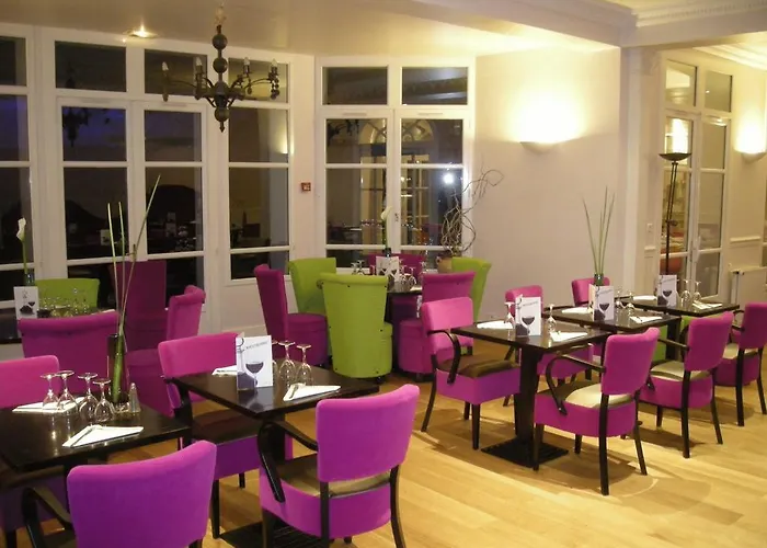 Etiolles Country Club Hotel photo